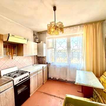 Гната Хоткевича вул., 75а/1