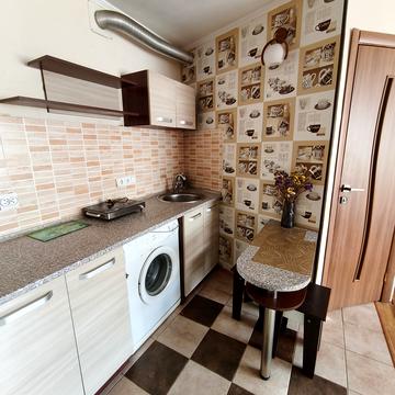 Харківська вул., 24