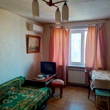 Академіка Глушкова просп., 26