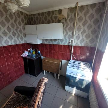 Петра Сагайдачного вул., 8