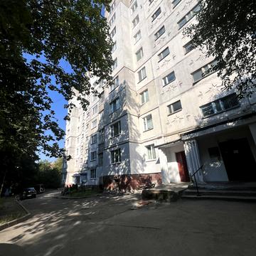 Молодіжна вул., 17/1