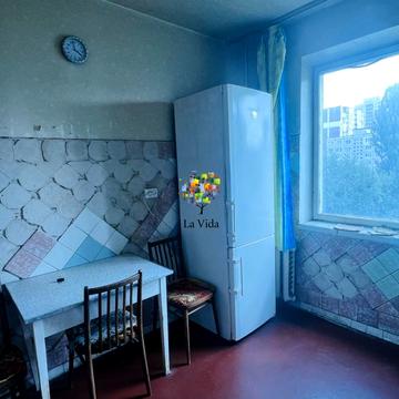 Академіка Корольова просп., 14