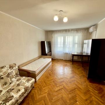 Тростянецька вул., 7-А