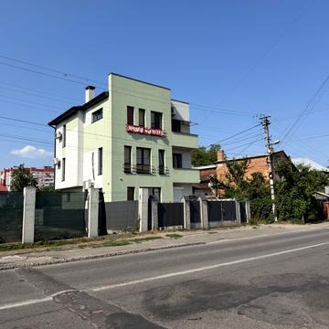 Чигиринська вул., 38