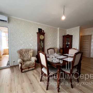 Євгена Сверстюка вул. (Марини Раскової), 6-Д