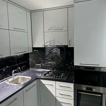 Конотопська вул., 5