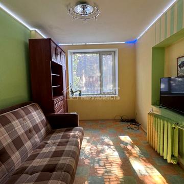 Золочівська вул., 9
