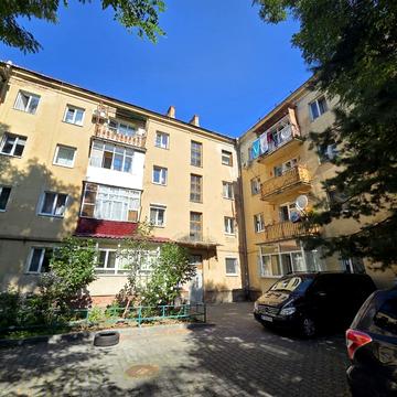 Миколи Вороного вул., 3