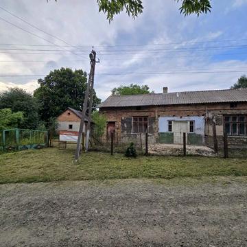 Галицька, 1а