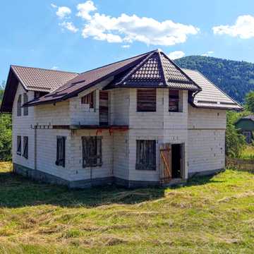Зарічна вул.