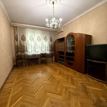 Рішельєвська вул. (Ленина улица), 35/37