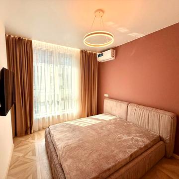 Пасічна вул., 150
