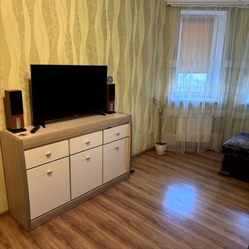 Боголюбова вул., 18