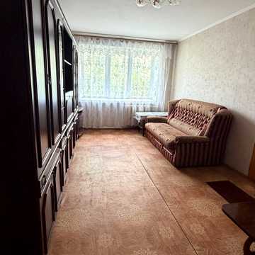 12-та Поздовжня вул., 47