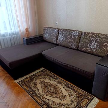 Донецька вул., 5