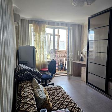 Нескорених вул. (Героїв Праці), 47б