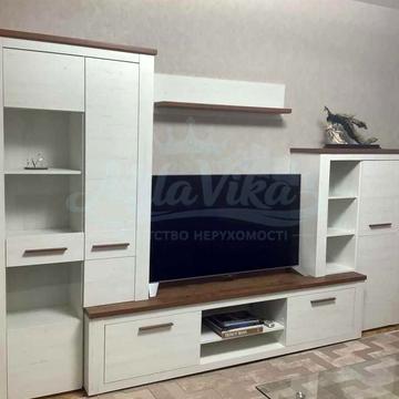 Велика Васильківська вул. (Червоноармійська), 80