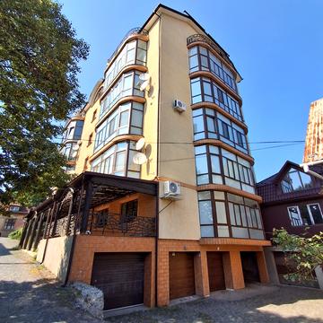 Руданського вул., 24