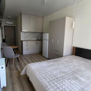 Ковалевського узвіз, 7