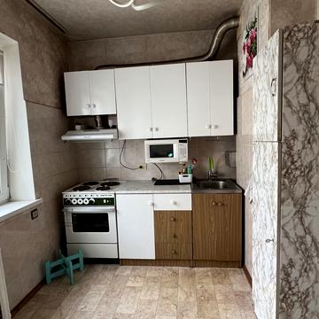 Володимира Івасюка просп. (Героїв Сталінграду), 39-А