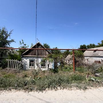 Набережна, 123