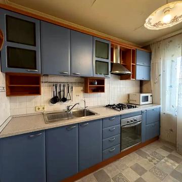 Терещенківська вул. (Червоного Козацтва), 26