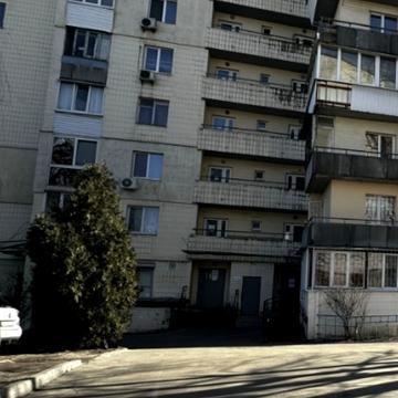 Науки просп., 16