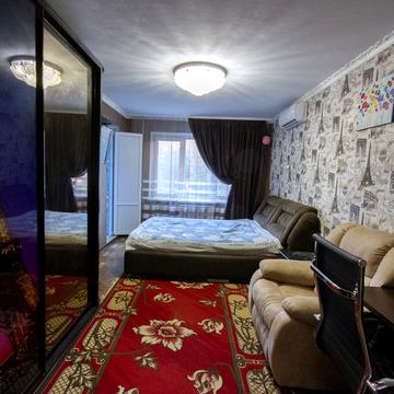 Сім'ї Глодан вул. (Ільфа і Петрова), 9