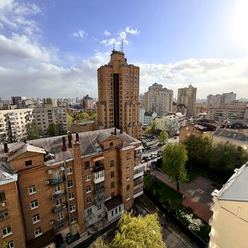 Січових Стрільців вул. (Артема), 52а