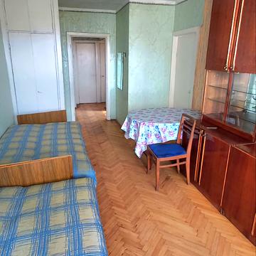 Берегова вул., 34