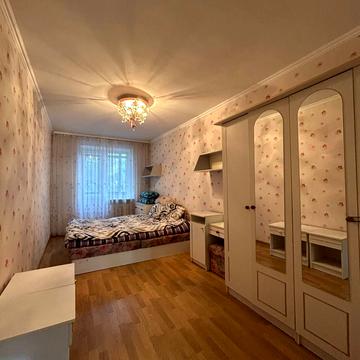 Дунайська вул., 5