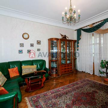 Михайла Бойчука вул. (Кіквідзе), 1-А