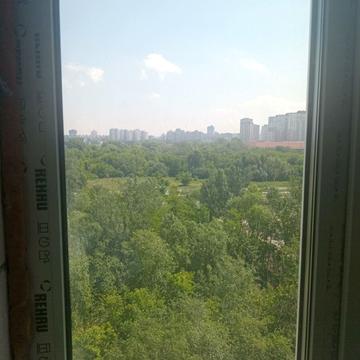 Івана Кочерги вул., (Будинок 2)