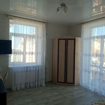 Мироносицька вул., 24