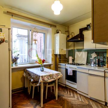 Галицька вул., 120
