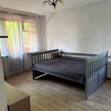 Миколи Василенка вул., 23