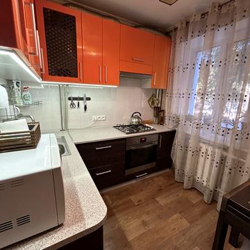 Тараса Шевченка просп. (Карла Маркса), 24
