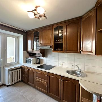 Митрополита Андрея Шептицького вул. (Анатолія Луначарського), 3-Б