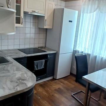 Архітектора Вербицького вул., 9-Ж