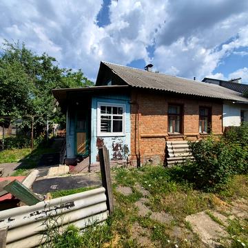 Добродецького вул., 10