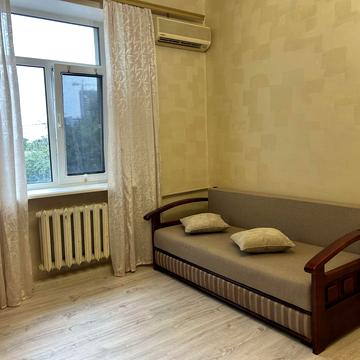 Звіринецька вул., 63