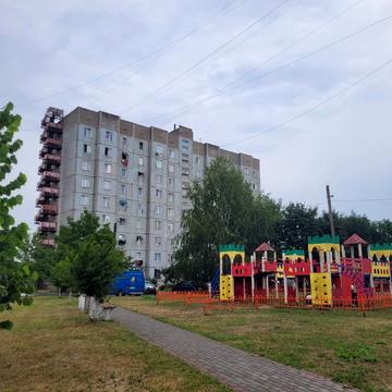 Будівельна вул., 21