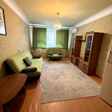 Героїв Крут вул. (Черепіна), 82-А