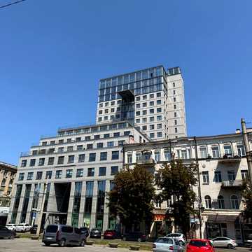 Дмитра Яворницького просп. (Карла Маркса), 72-Б