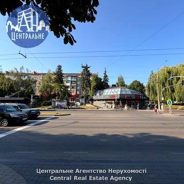 Незалежності просп., 86