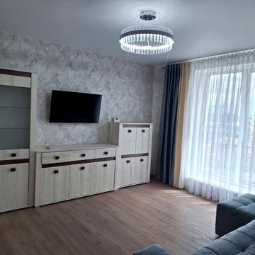 Подільська вул., 10/2