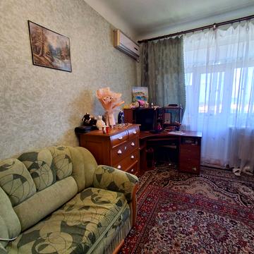Відродження просп. (Аношкіна), 8