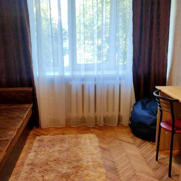 Бакинська вул., 37-В
