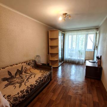 Харківська вул., 42