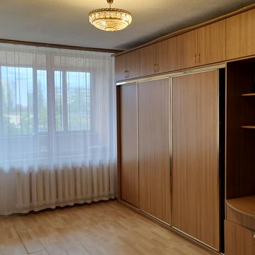 Павла Тичини просп., 6